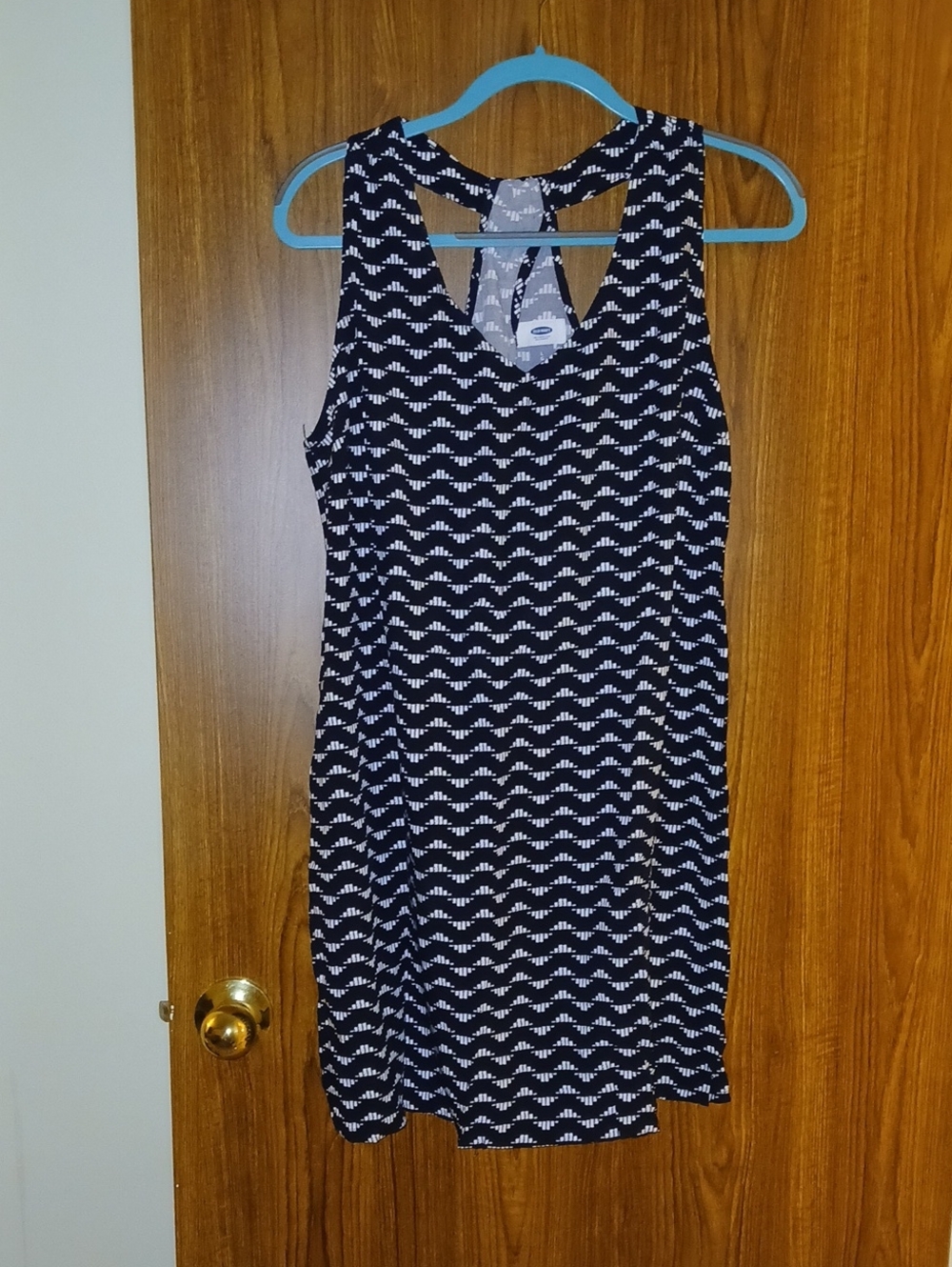 Old Navy Black and White Sleeveless Patterned Dress
